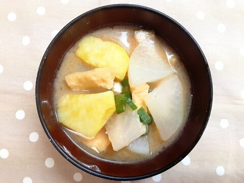 大根とさつまいもの味噌汁